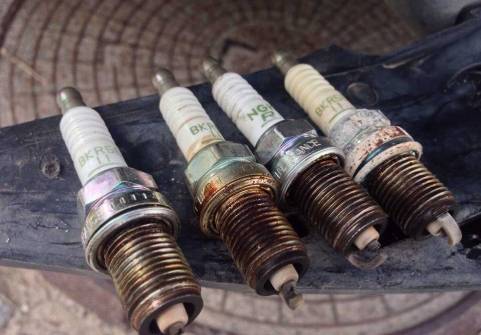 بهترین زمان تعویض شمع سراتو | شمع سراتو