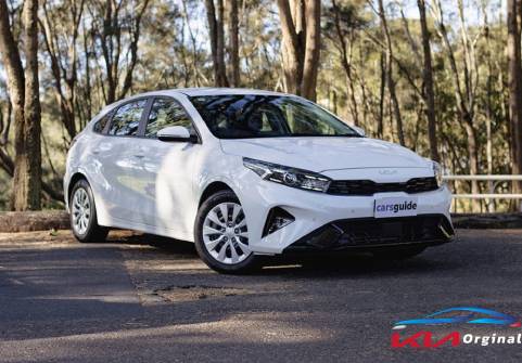 تعویض فیلتر بنزین سراتو