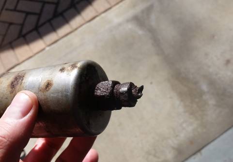 علائم آلودگی و گرفتگی فیلتر بنزین سراتو